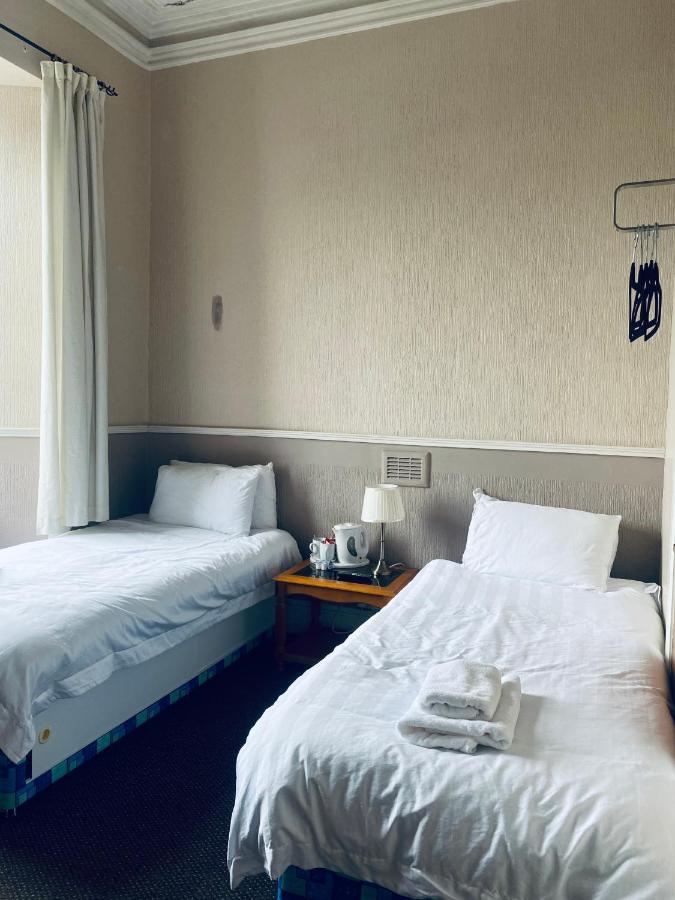 The Portmann Hotel Kilmarnock Extérieur photo